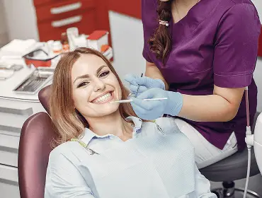 Beyazlatma Yöntemleri: Evde vs. Klinikte